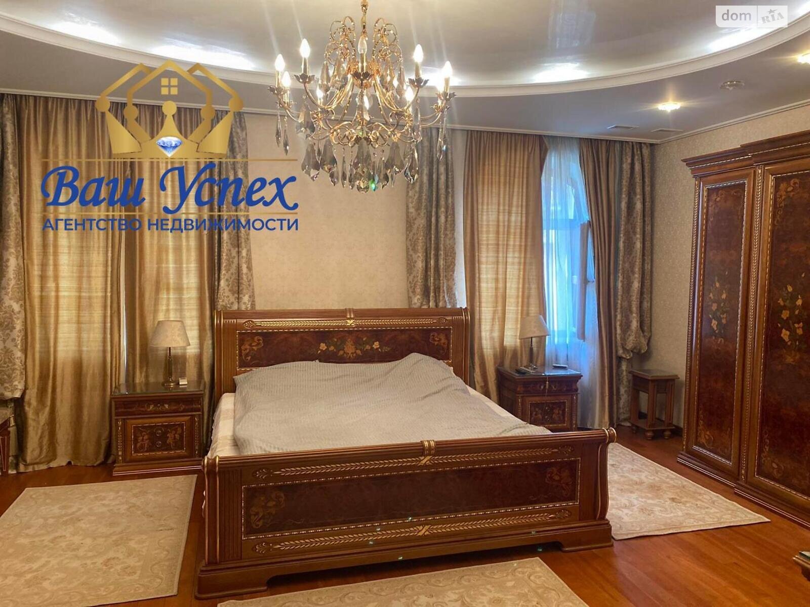 двоповерховий будинок, 800 кв. м, кирпич. Продаж в Києві, район Печерський фото 1 двоповерховий будинок, 800 кв. м, кирпич. Продаж в Києві, район Печерський фото 1