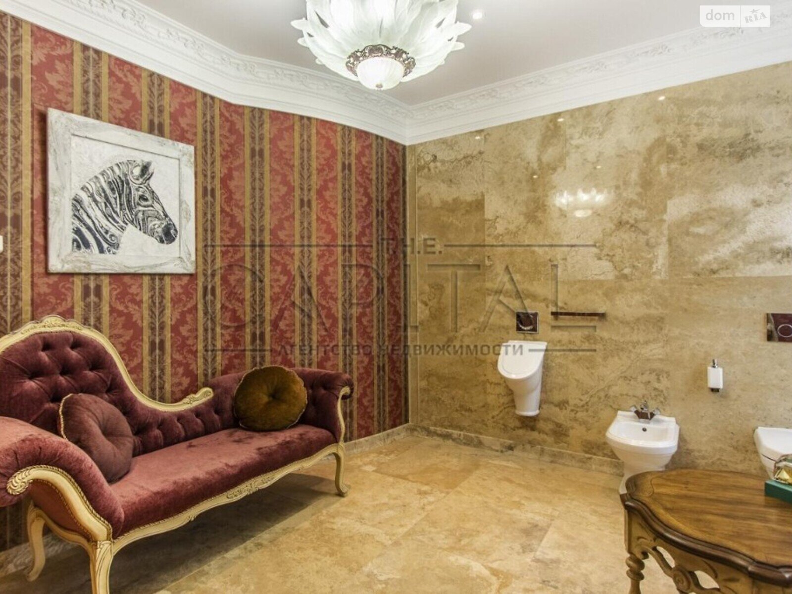 триповерховий будинок з опаленням, 1399.7 кв. м, цегла. Продаж в Києві, район Печерський фото 1 триповерховий будинок з опаленням, 1399.7 кв. м, цегла. Продаж в Києві, район Печерський фото 1