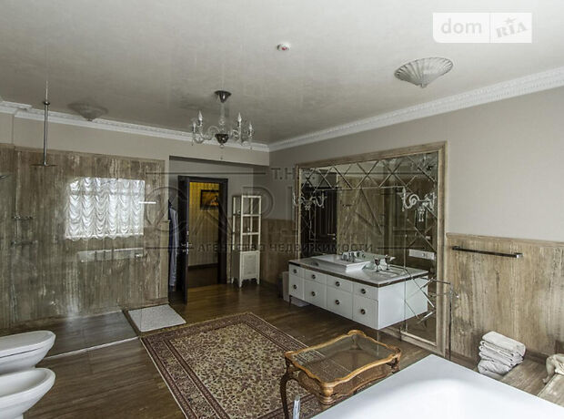 трехэтажный дом с гаражом, 1399.7 кв. м, кирпич. Продажа в Киеве район Печерский фото 1 трехэтажный дом с гаражом, 1399.7 кв. м, кирпич. Продажа в Киеве район Печерский фото 1