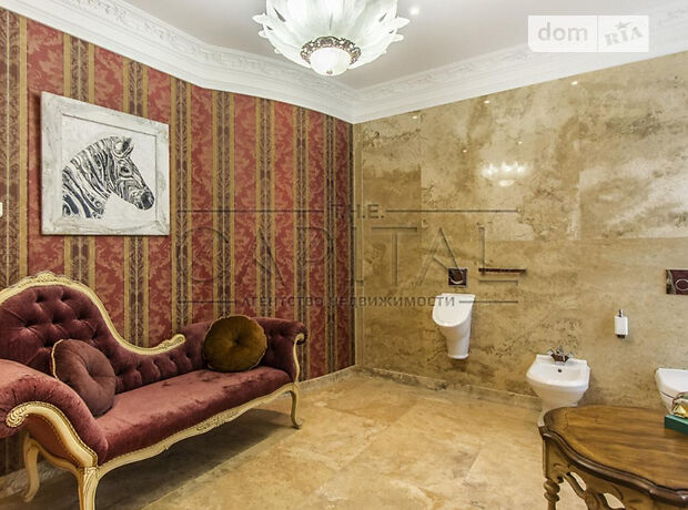 трехэтажный дом с гаражом, 1399.7 кв. м, кирпич. Продажа в Киеве район Печерский фото 1 трехэтажный дом с гаражом, 1399.7 кв. м, кирпич. Продажа в Киеве район Печерский фото 1
