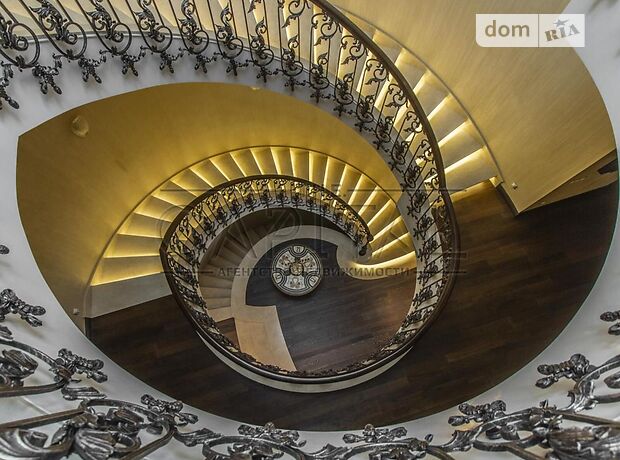 трехэтажный дом, 2399.7 кв. м, кирпич. Продажа в Киеве район Печерский фото 1 трехэтажный дом, 2399.7 кв. м, кирпич. Продажа в Киеве район Печерский фото 1