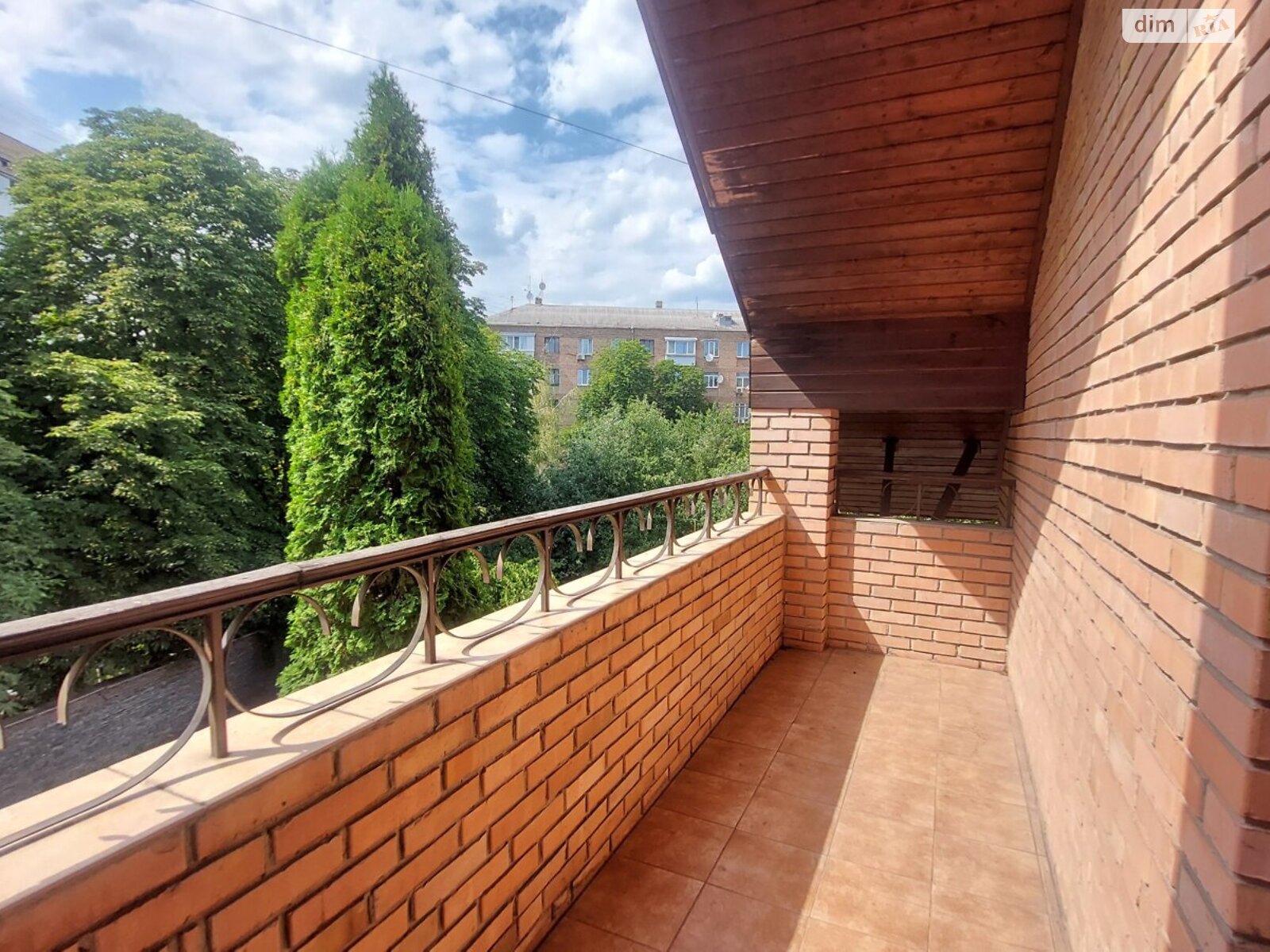 триповерховий будинок з балконом, 377 кв. м, кирпич. Продаж в Києві, район Печерський фото 1 триповерховий будинок з балконом, 377 кв. м, кирпич. Продаж в Києві, район Печерський фото 1