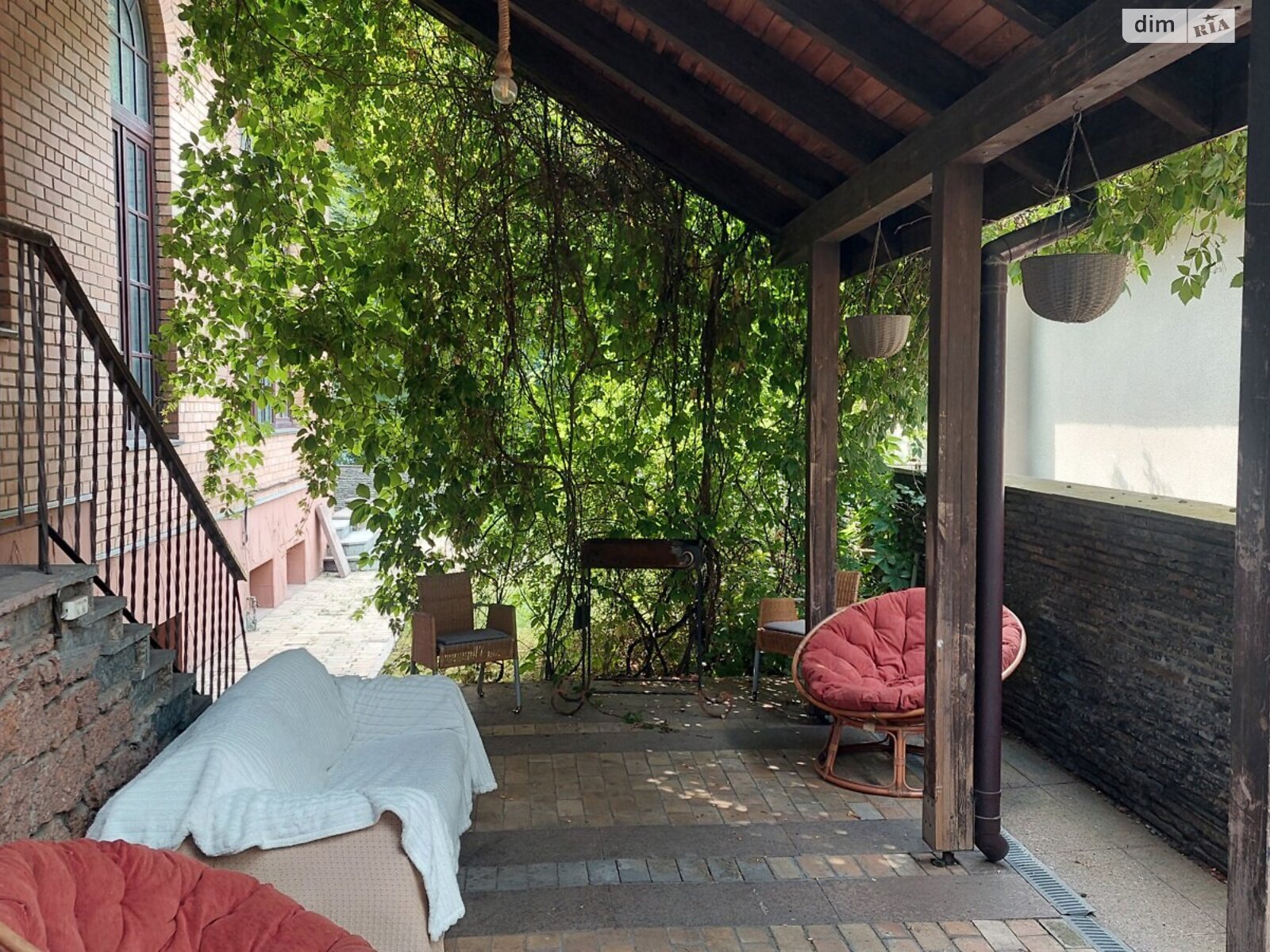 триповерховий будинок з балконом, 377 кв. м, кирпич. Продаж в Києві, район Печерський фото 1 триповерховий будинок з балконом, 377 кв. м, кирпич. Продаж в Києві, район Печерський фото 1