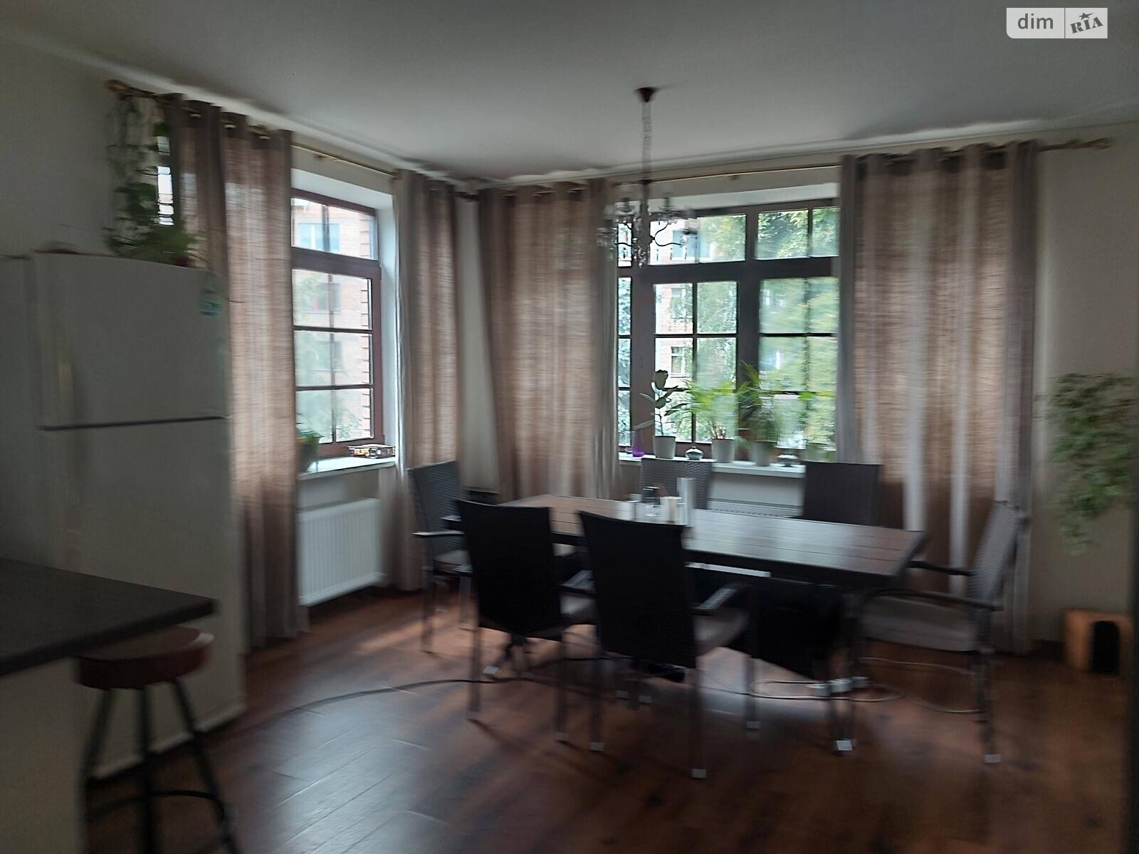 триповерховий будинок з балконом, 377 кв. м, кирпич. Продаж в Києві, район Печерський фото 1 триповерховий будинок з балконом, 377 кв. м, кирпич. Продаж в Києві, район Печерський фото 1
