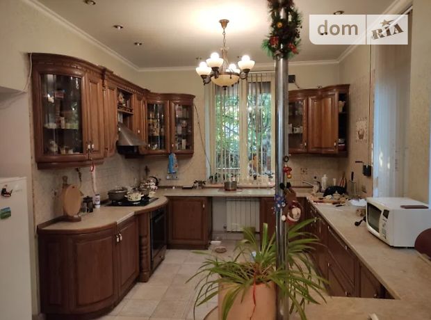 двухэтажный дом, 460 кв. м, кирпич. Продажа в Киеве район Печерский фото 1 двухэтажный дом, 460 кв. м, кирпич. Продажа в Киеве район Печерский фото 1