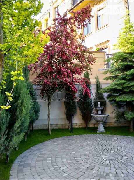 трехэтажный дом, 900 кв. м, кирпич. Продажа в Киеве район Печерский фото 1 трехэтажный дом, 900 кв. м, кирпич. Продажа в Киеве район Печерский фото 1