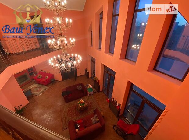 двоповерховий будинок з каміном, 555 кв. м, цегла. Продаж в Києві, район Печерський фото 1 двоповерховий будинок з каміном, 555 кв. м, цегла. Продаж в Києві, район Печерський фото 1