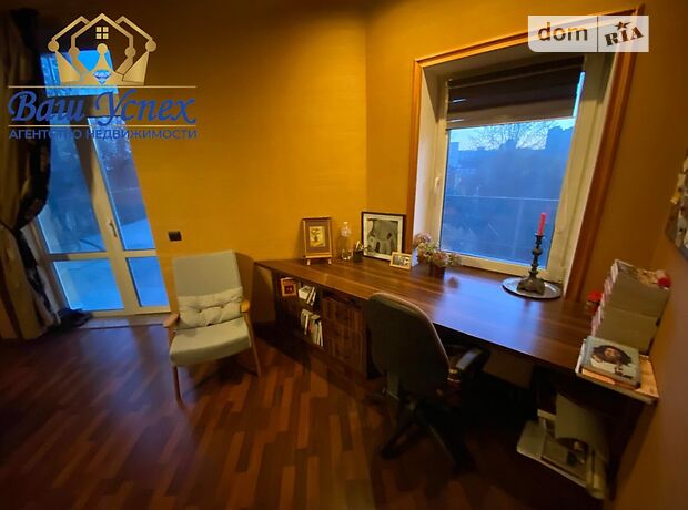 двоповерховий будинок з каміном, 555 кв. м, цегла. Продаж в Києві, район Печерський фото 1 двоповерховий будинок з каміном, 555 кв. м, цегла. Продаж в Києві, район Печерський фото 1