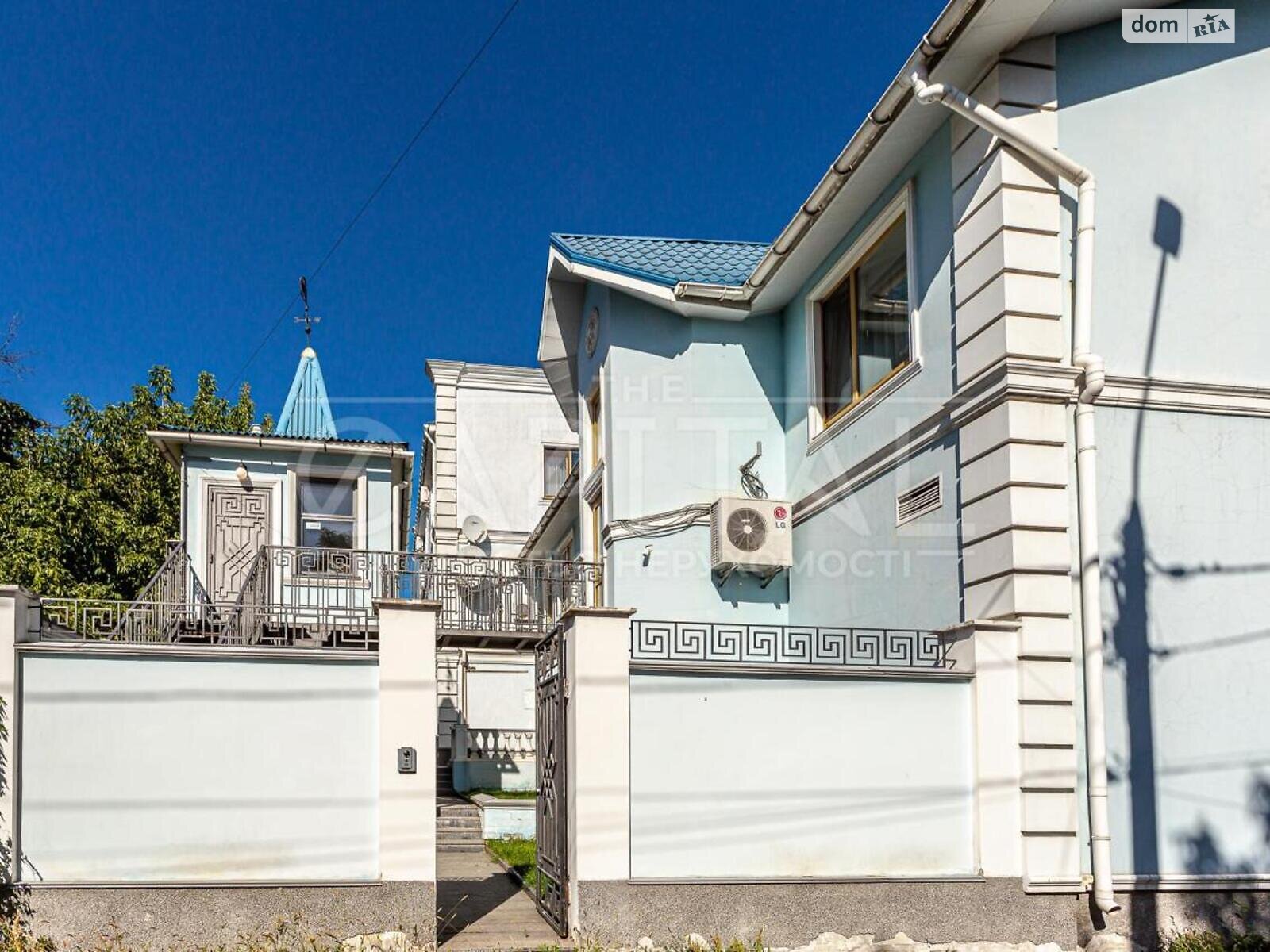 трехэтажный дом, 460 кв. м, кирпич. Продажа в Киеве район Печерский фото 1