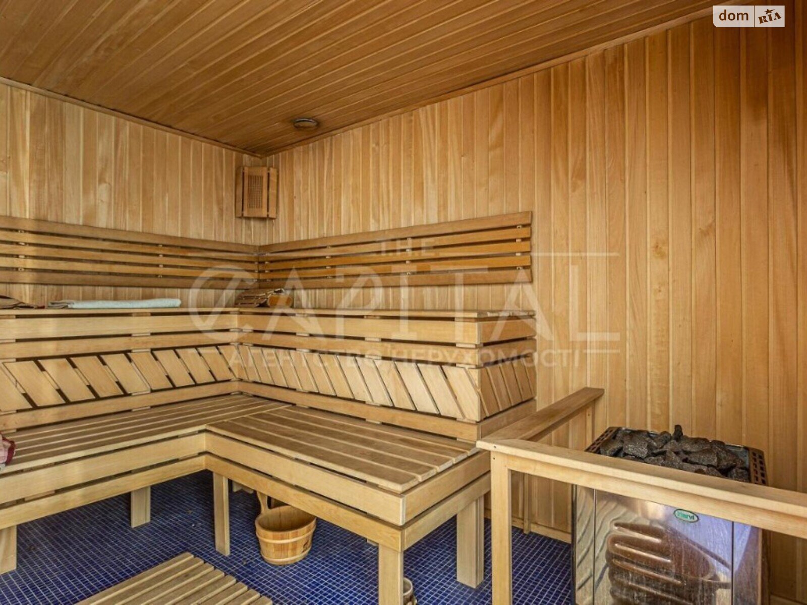 триповерховий будинок з верандою, 460 кв. м, цегла. Продаж в Києві, район Печерський фото 1 триповерховий будинок з верандою, 460 кв. м, цегла. Продаж в Києві, район Печерський фото 1