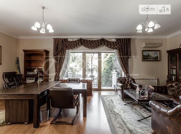трехэтажный дом веранда, 460 кв. м, кирпич. Продажа в Киеве район Печерский фото 1 трехэтажный дом веранда, 460 кв. м, кирпич. Продажа в Киеве район Печерский фото 1