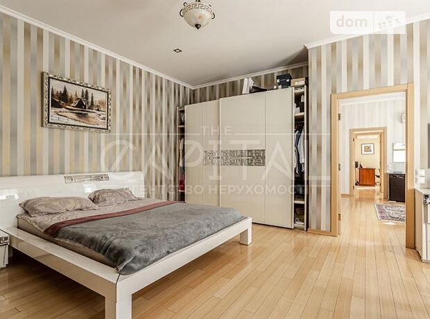 трехэтажный дом веранда, 460 кв. м, кирпич. Продажа в Киеве район Печерский фото 1 трехэтажный дом веранда, 460 кв. м, кирпич. Продажа в Киеве район Печерский фото 1