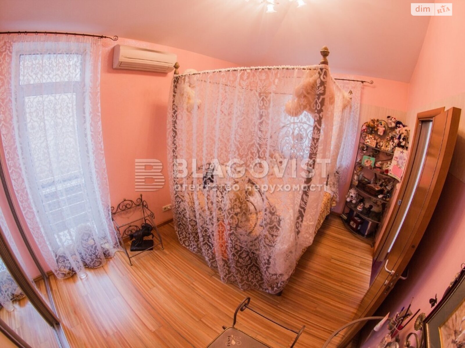 двухэтажный дом веранда, 390 кв. м, кирпич. Продажа в Киеве район Печерский фото 1