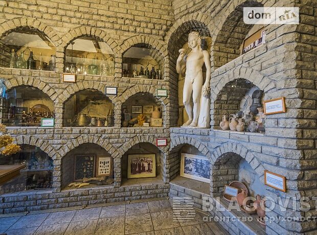 двоповерховий будинок, 1066 кв. м, цегла. Продаж в Києві, район Поділ фото 1 двоповерховий будинок, 1066 кв. м, цегла. Продаж в Києві, район Поділ фото 1