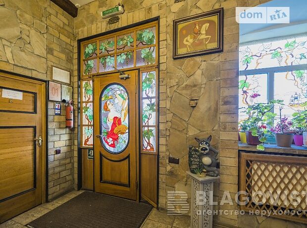 двоповерховий будинок, 1066 кв. м, цегла. Продаж в Києві, район Поділ фото 1 двоповерховий будинок, 1066 кв. м, цегла. Продаж в Києві, район Поділ фото 1