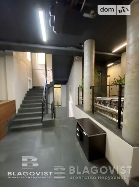 п`ятиповерховий будинок з мансардою, 720 кв. м, цегла. Продаж в Києві, район Поділ фото 1 п`ятиповерховий будинок з мансардою, 720 кв. м, цегла. Продаж в Києві, район Поділ фото 1