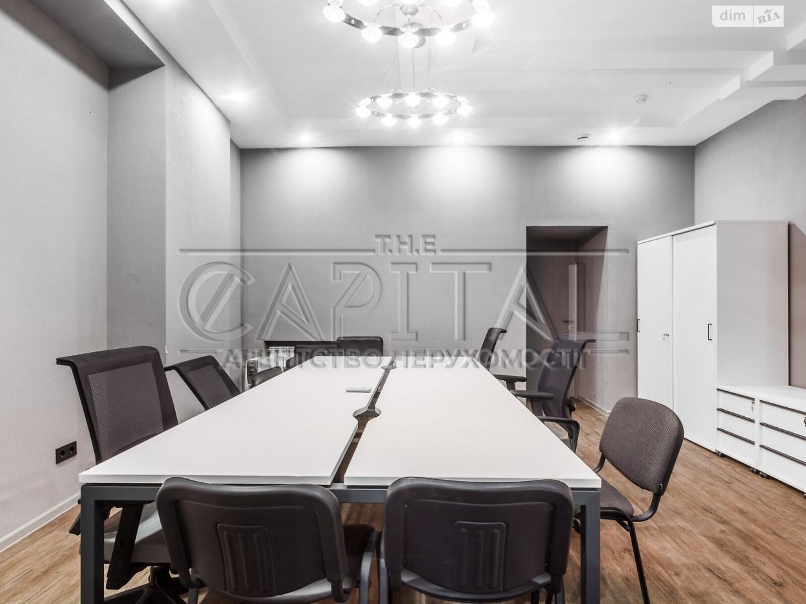 пятиэтажный дом с отоплением, 1012.4 кв. м, кирпич. Продажа в Киеве район Подол фото 1 пятиэтажный дом с отоплением, 1012.4 кв. м, кирпич. Продажа в Киеве район Подол фото 1