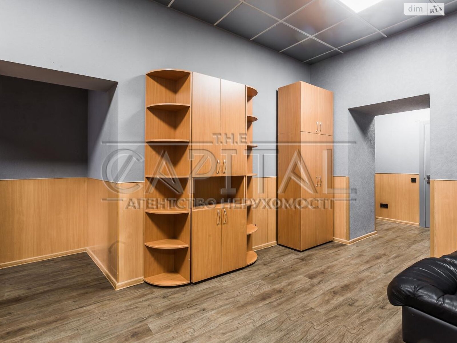 пятиэтажный дом с отоплением, 1012.4 кв. м, кирпич. Продажа в Киеве район Подол фото 1 пятиэтажный дом с отоплением, 1012.4 кв. м, кирпич. Продажа в Киеве район Подол фото 1