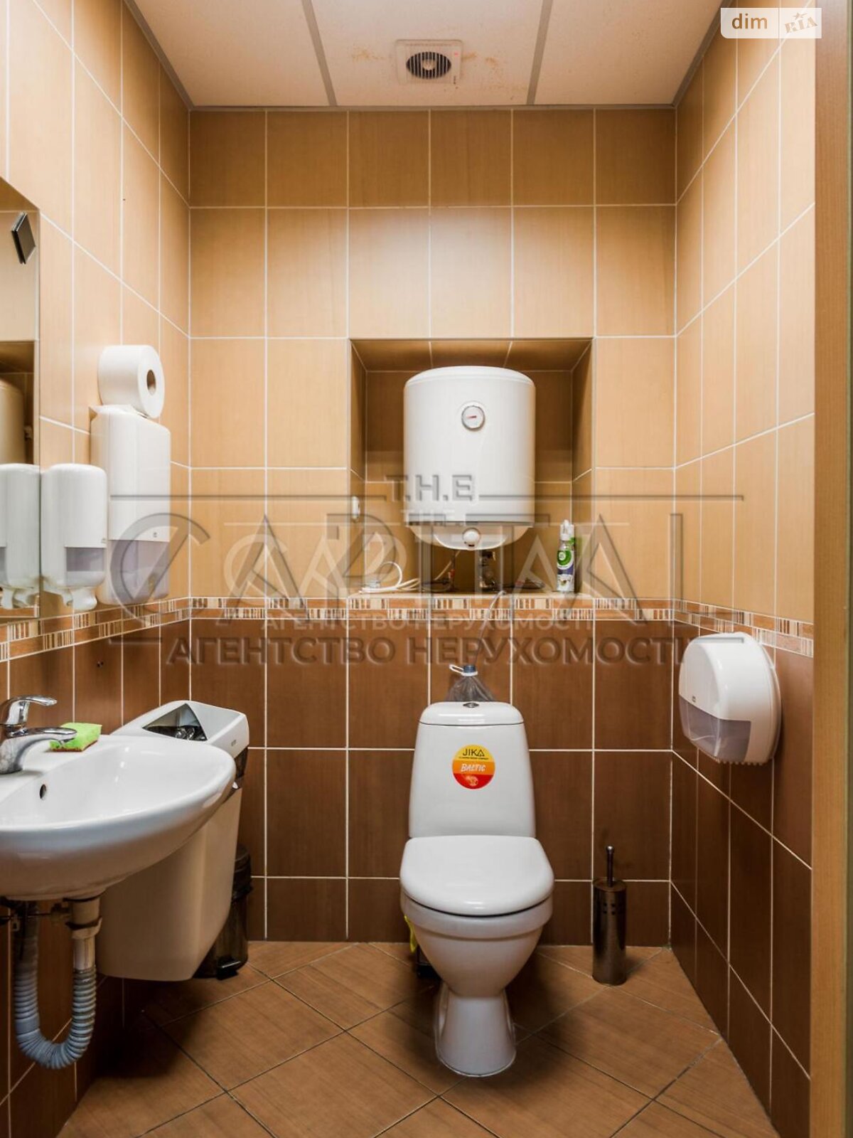 пятиэтажный дом с отоплением, 1012.4 кв. м, кирпич. Продажа в Киеве район Подол фото 1 пятиэтажный дом с отоплением, 1012.4 кв. м, кирпич. Продажа в Киеве район Подол фото 1