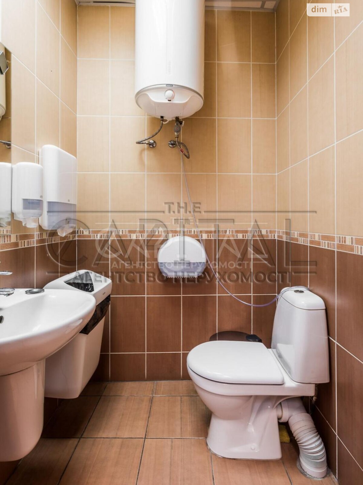 пятиэтажный дом с отоплением, 1012.4 кв. м, кирпич. Продажа в Киеве район Подол фото 1 пятиэтажный дом с отоплением, 1012.4 кв. м, кирпич. Продажа в Киеве район Подол фото 1