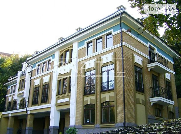 чотириповерховий будинок з ремонтом, 1200 кв. м, кирпич. Продаж в Києві, район Поділ фото 1 чотириповерховий будинок з ремонтом, 1200 кв. м, кирпич. Продаж в Києві, район Поділ фото 1