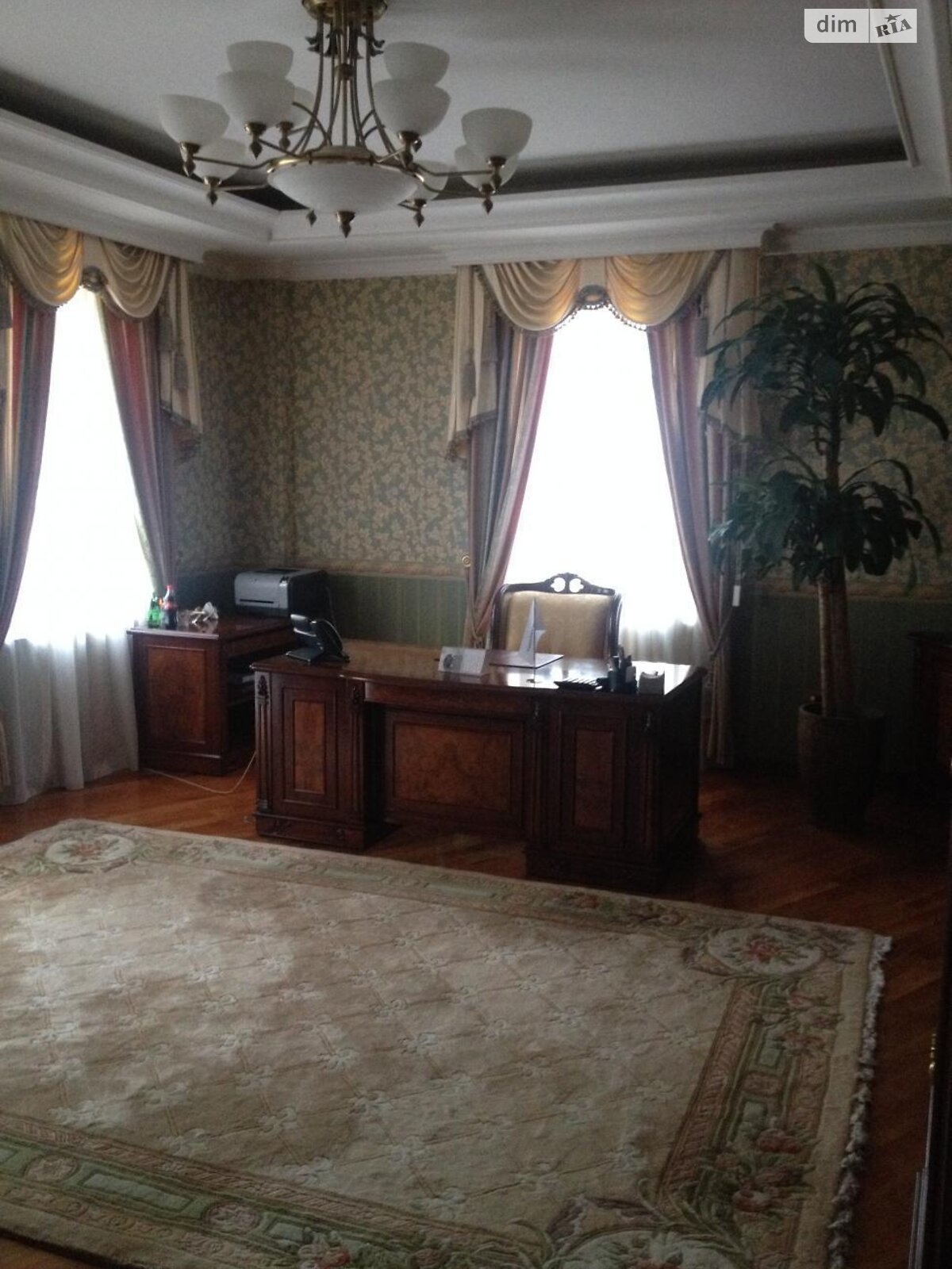 триповерховий будинок, 570 кв. м, кирпич. Продаж в Києві, район Поділ фото 1 триповерховий будинок, 570 кв. м, кирпич. Продаж в Києві, район Поділ фото 1