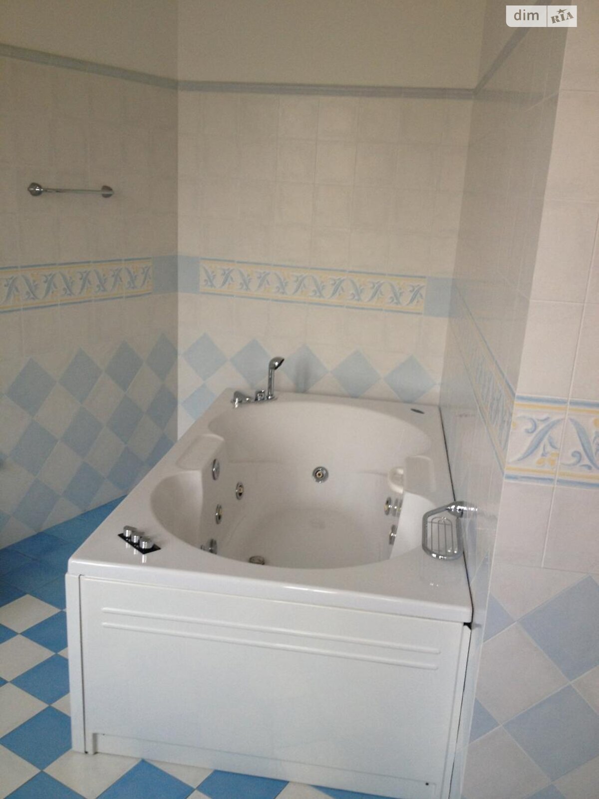 триповерховий будинок, 570 кв. м, кирпич. Продаж в Києві, район Поділ фото 1 триповерховий будинок, 570 кв. м, кирпич. Продаж в Києві, район Поділ фото 1