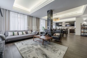трехэтажный дом с верандой, 640 кв. м, кирпич. Продажа в Киеве район Подольский фото 2