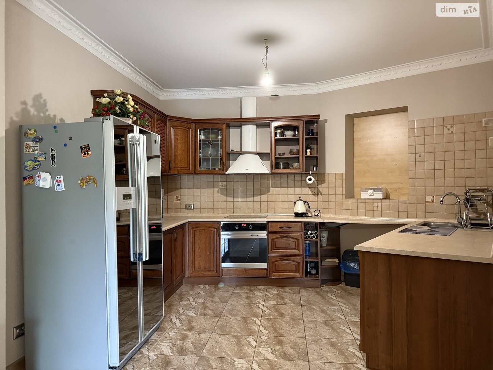 двухэтажный дом с гаражом, 255 кв. м, кирпич. Продажа в Киеве район Подольский фото 1 двухэтажный дом с гаражом, 255 кв. м, кирпич. Продажа в Киеве район Подольский фото 1