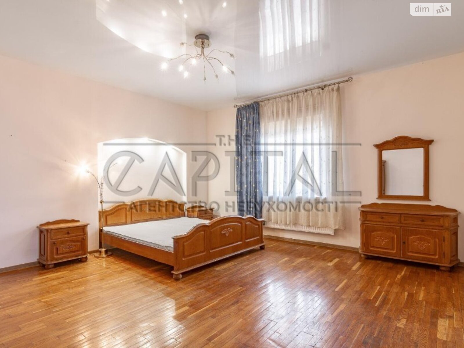 трехэтажный дом, 512.6 кв. м, кирпич. Продажа в Киеве район Подольский фото 1