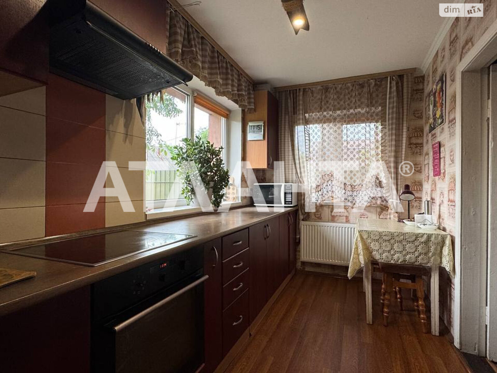 двоповерховий будинок бесідка, 118 кв. м, кирпич. Продаж в Києві, район Подільський фото 1 двоповерховий будинок бесідка, 118 кв. м, кирпич. Продаж в Києві, район Подільський фото 1