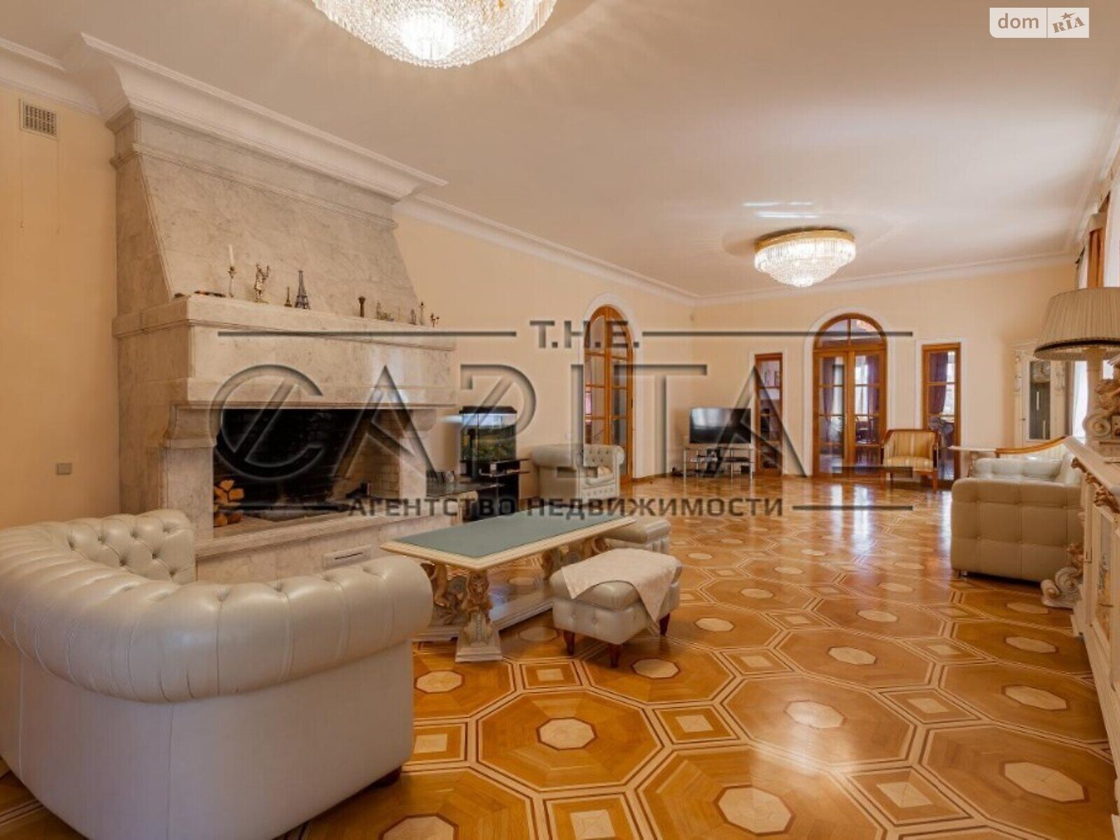 четырехэтажный дом, 800 кв. м, кирпич. Продажа в Киеве район Подольский фото 1 четырехэтажный дом, 800 кв. м, кирпич. Продажа в Киеве район Подольский фото 1
