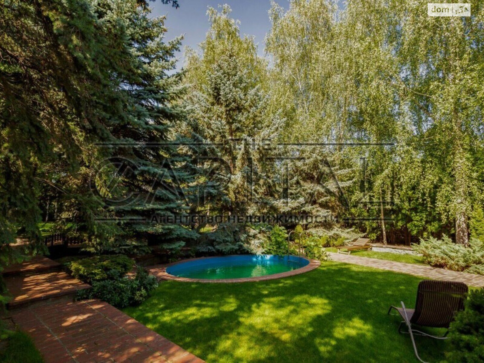четырехэтажный дом, 800 кв. м, кирпич. Продажа в Киеве район Подольский фото 1 четырехэтажный дом, 800 кв. м, кирпич. Продажа в Киеве район Подольский фото 1