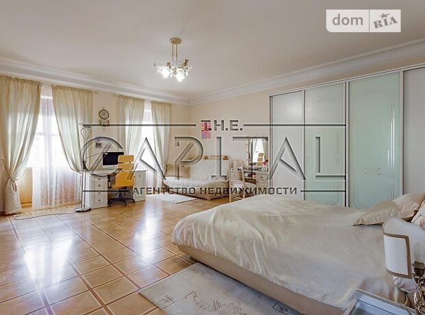 четырехэтажный дом, 800 кв. м, кирпич. Продажа в Киеве район Подольский фото 1 четырехэтажный дом, 800 кв. м, кирпич. Продажа в Киеве район Подольский фото 1