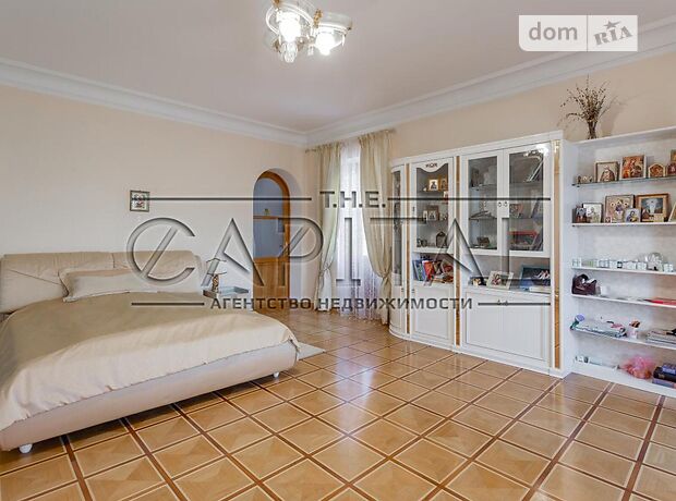 четырехэтажный дом, 800 кв. м, кирпич. Продажа в Киеве район Подольский фото 1 четырехэтажный дом, 800 кв. м, кирпич. Продажа в Киеве район Подольский фото 1