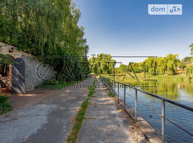 четырехэтажный дом, 800 кв. м, кирпич. Продажа в Киеве район Подольский фото 1 четырехэтажный дом, 800 кв. м, кирпич. Продажа в Киеве район Подольский фото 1
