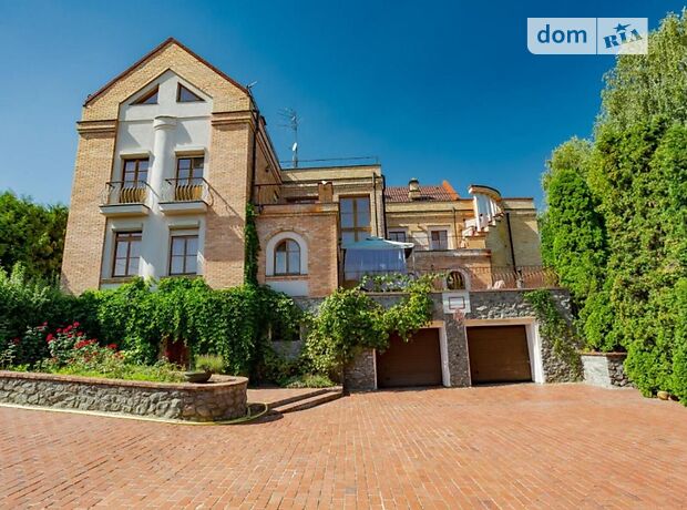 трехэтажный дом с камином, 800 кв. м, керамический кирпич. Продажа в Киеве район Подольский фото 1 трехэтажный дом с камином, 800 кв. м, керамический кирпич. Продажа в Киеве район Подольский фото 1
