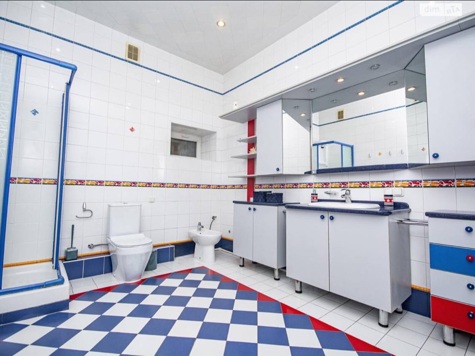 двоповерховий будинок з гаражем, 349.4 кв. м, цегла. Продаж в Києві, район Селище Шевченка фото 1 двоповерховий будинок з гаражем, 349.4 кв. м, цегла. Продаж в Києві, район Селище Шевченка фото 1