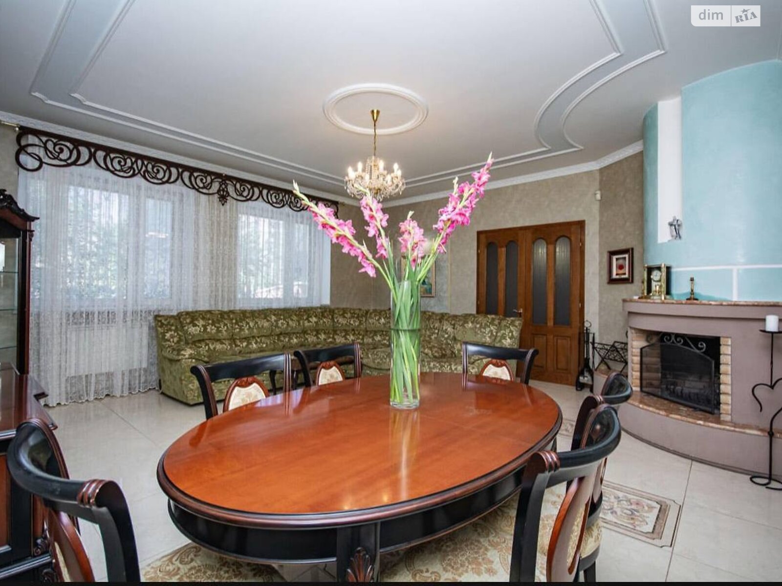 двоповерховий будинок з гаражем, 349.4 кв. м, цегла. Продаж в Києві, район Селище Шевченка фото 1 двоповерховий будинок з гаражем, 349.4 кв. м, цегла. Продаж в Києві, район Селище Шевченка фото 1
