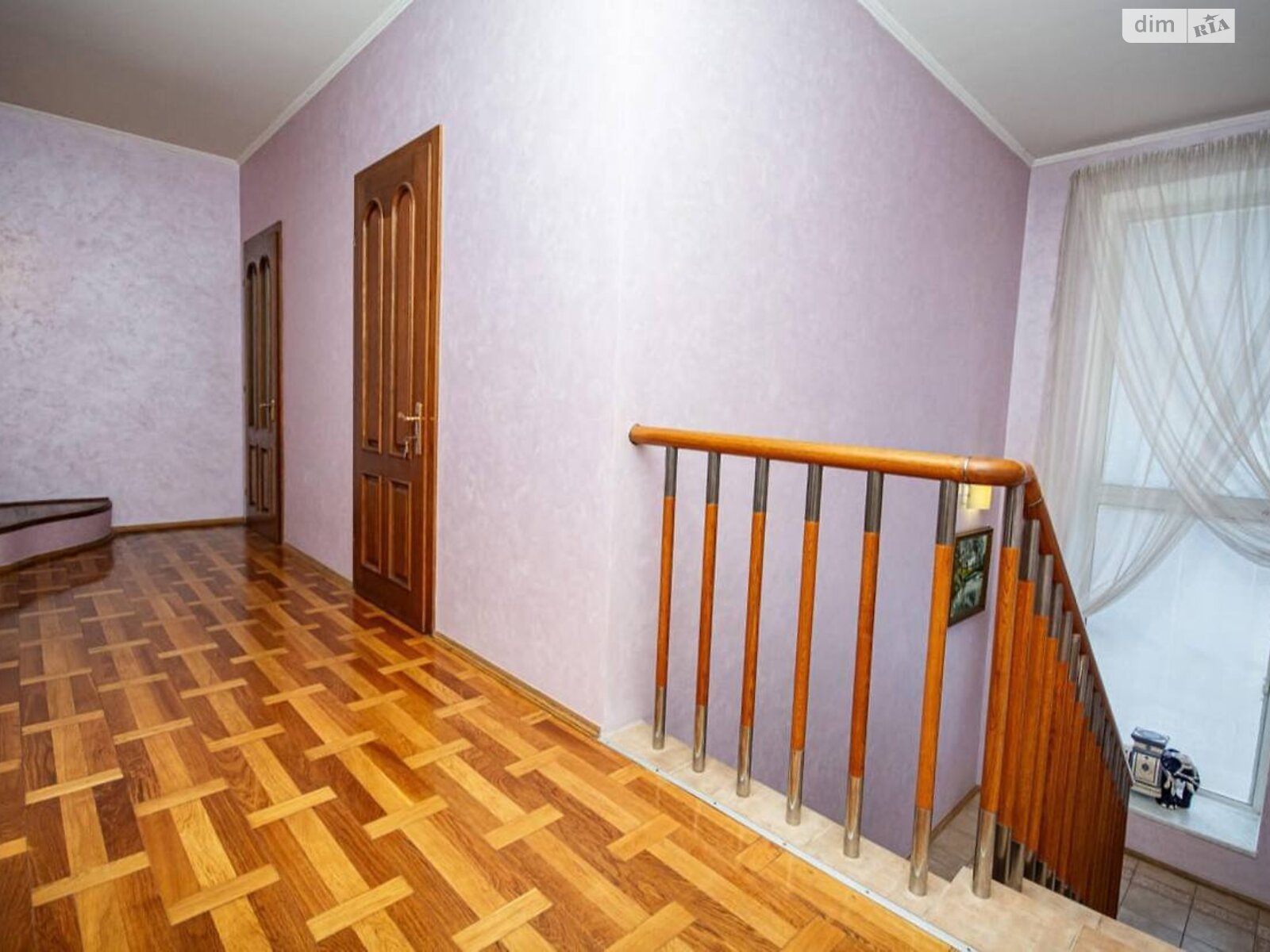 двоповерховий будинок з гаражем, 349.4 кв. м, цегла. Продаж в Києві, район Селище Шевченка фото 1 двоповерховий будинок з гаражем, 349.4 кв. м, цегла. Продаж в Києві, район Селище Шевченка фото 1