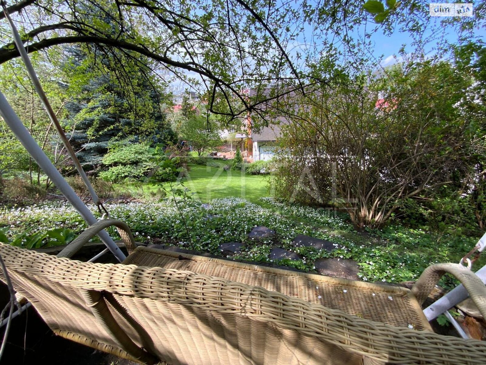 двоповерховий будинок з гаражем, 250 кв. м, цегла. Продаж у Києві фото 1 двоповерховий будинок з гаражем, 250 кв. м, цегла. Продаж у Києві фото 1