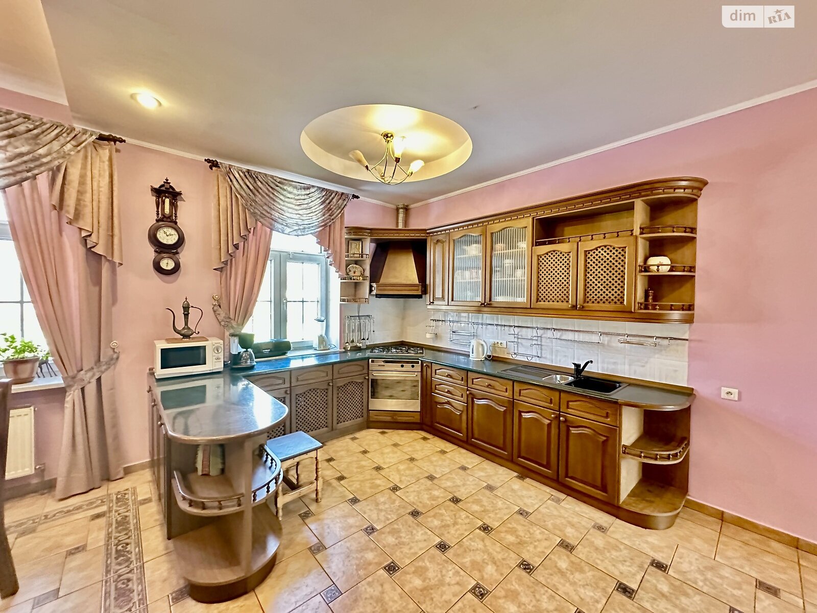 двоповерховий будинок з балконом, 239.7 кв. м, цегла. Продаж в Києві, район Пуща-Водиця фото 1 двоповерховий будинок з балконом, 239.7 кв. м, цегла. Продаж в Києві, район Пуща-Водиця фото 1