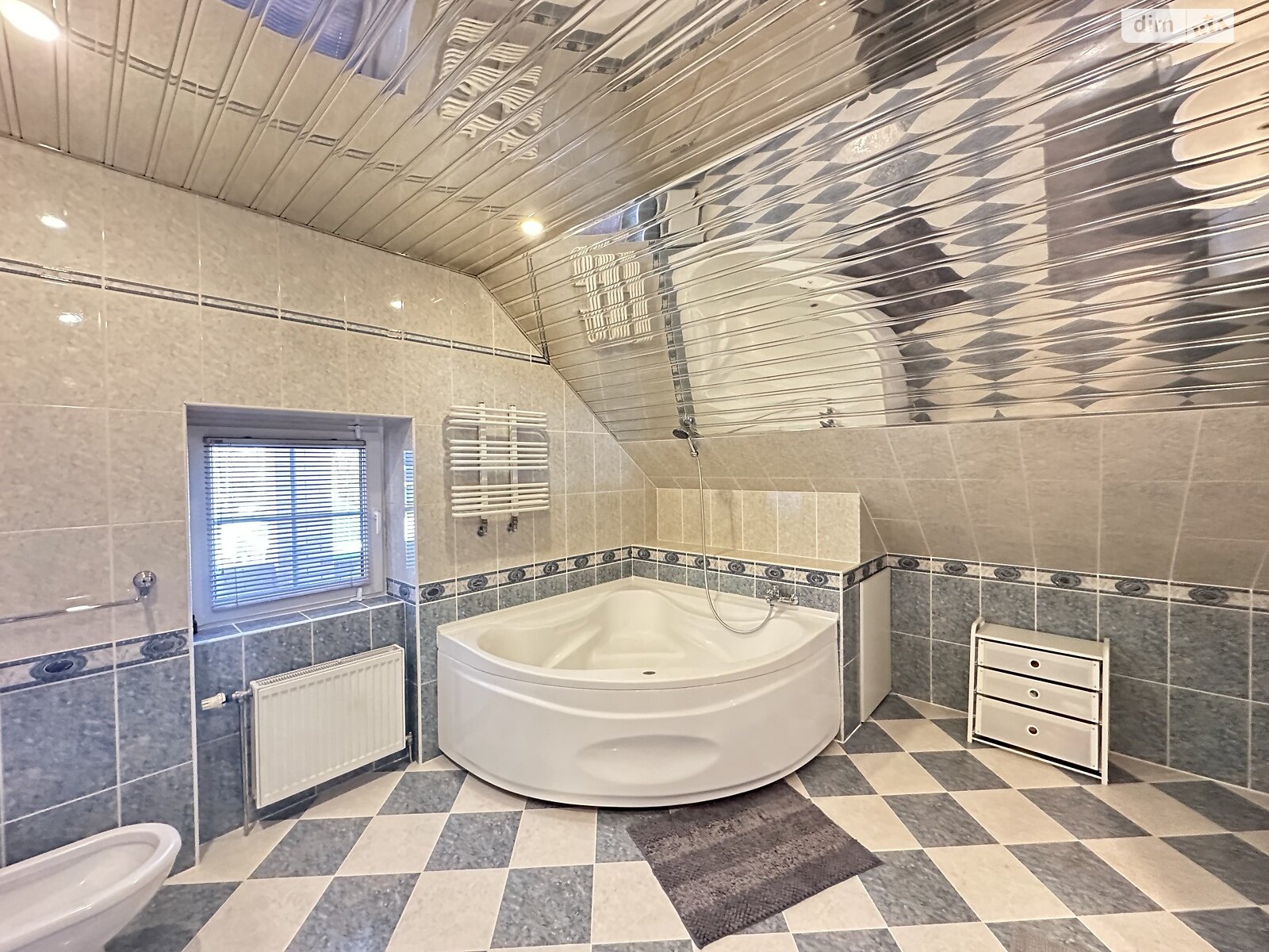 двоповерховий будинок з балконом, 239.7 кв. м, цегла. Продаж в Києві, район Пуща-Водиця фото 1 двоповерховий будинок з балконом, 239.7 кв. м, цегла. Продаж в Києві, район Пуща-Водиця фото 1