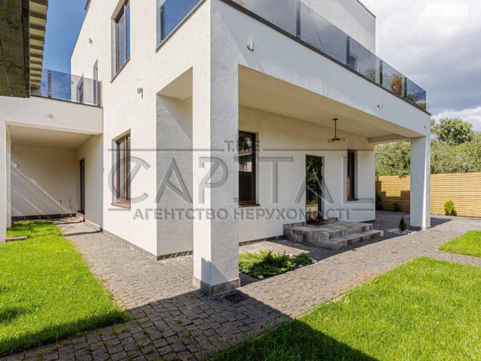 двухэтажный дом, 280 кв. м, кирпич. Продажа в Киеве район Русановские Сады фото 1 двухэтажный дом, 280 кв. м, кирпич. Продажа в Киеве район Русановские Сады фото 1
