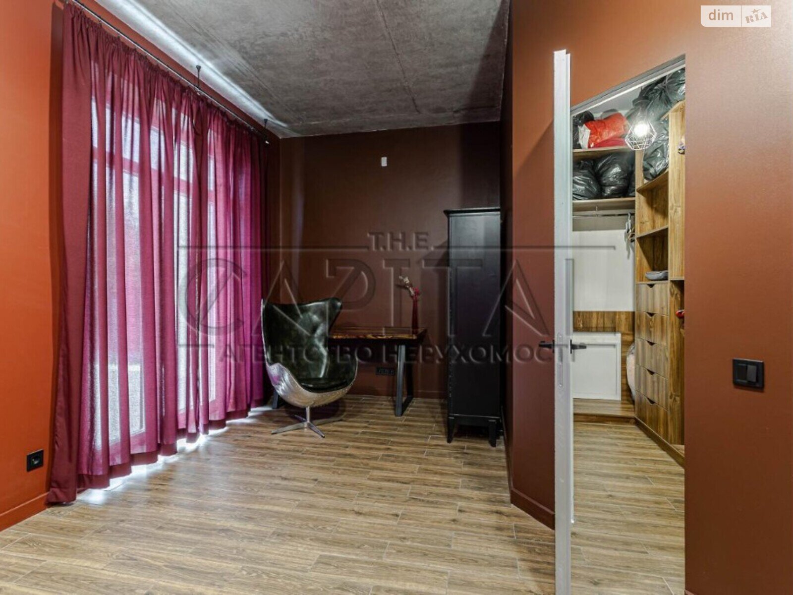 двухэтажный дом, 280 кв. м, кирпич. Продажа в Киеве район Русановские Сады фото 1 двухэтажный дом, 280 кв. м, кирпич. Продажа в Киеве район Русановские Сады фото 1