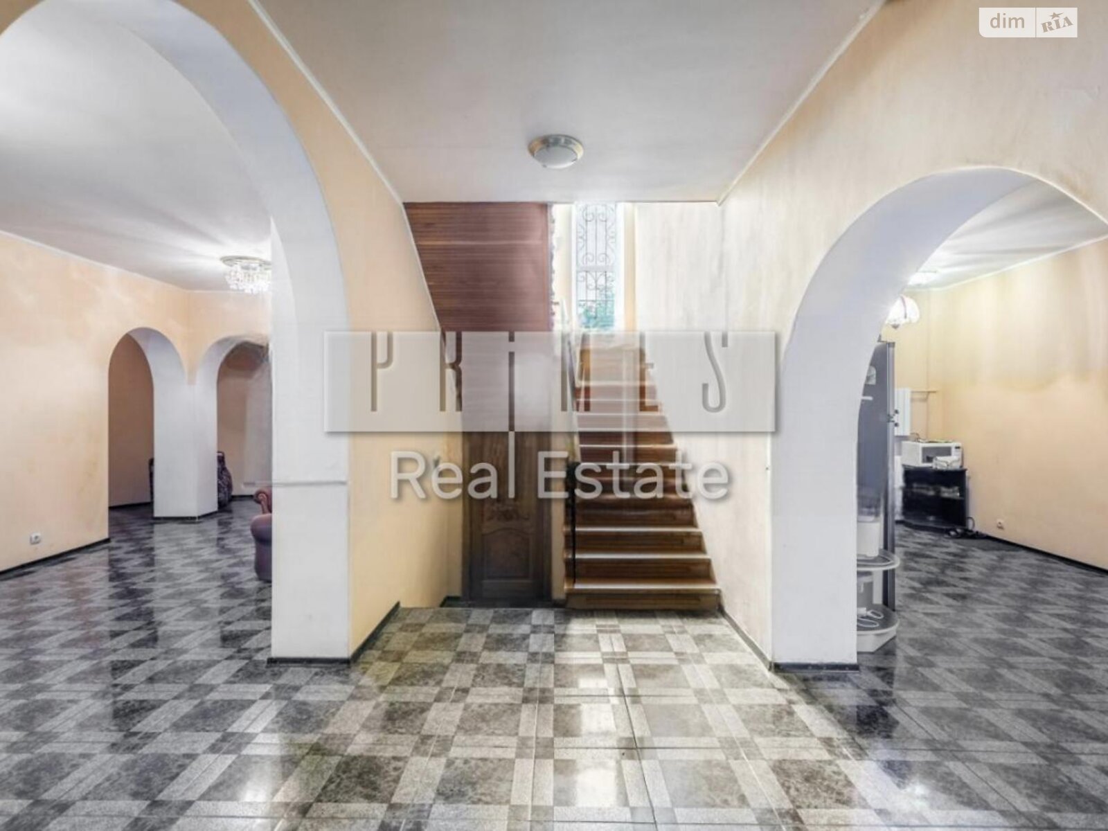 триповерховий будинок з гаражем, 236.5 кв. м, цегла. Продаж в Києві, район Русанівські Сади фото 1 триповерховий будинок з гаражем, 236.5 кв. м, цегла. Продаж в Києві, район Русанівські Сади фото 1