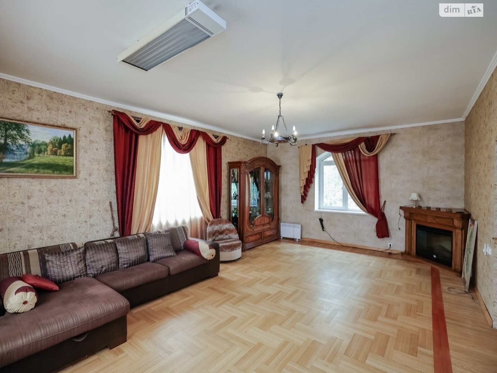 трехэтажный дом с гаражом, 215 кв. м, кирпич. Продажа в Киеве район Русановские Сады фото 1 трехэтажный дом с гаражом, 215 кв. м, кирпич. Продажа в Киеве район Русановские Сады фото 1