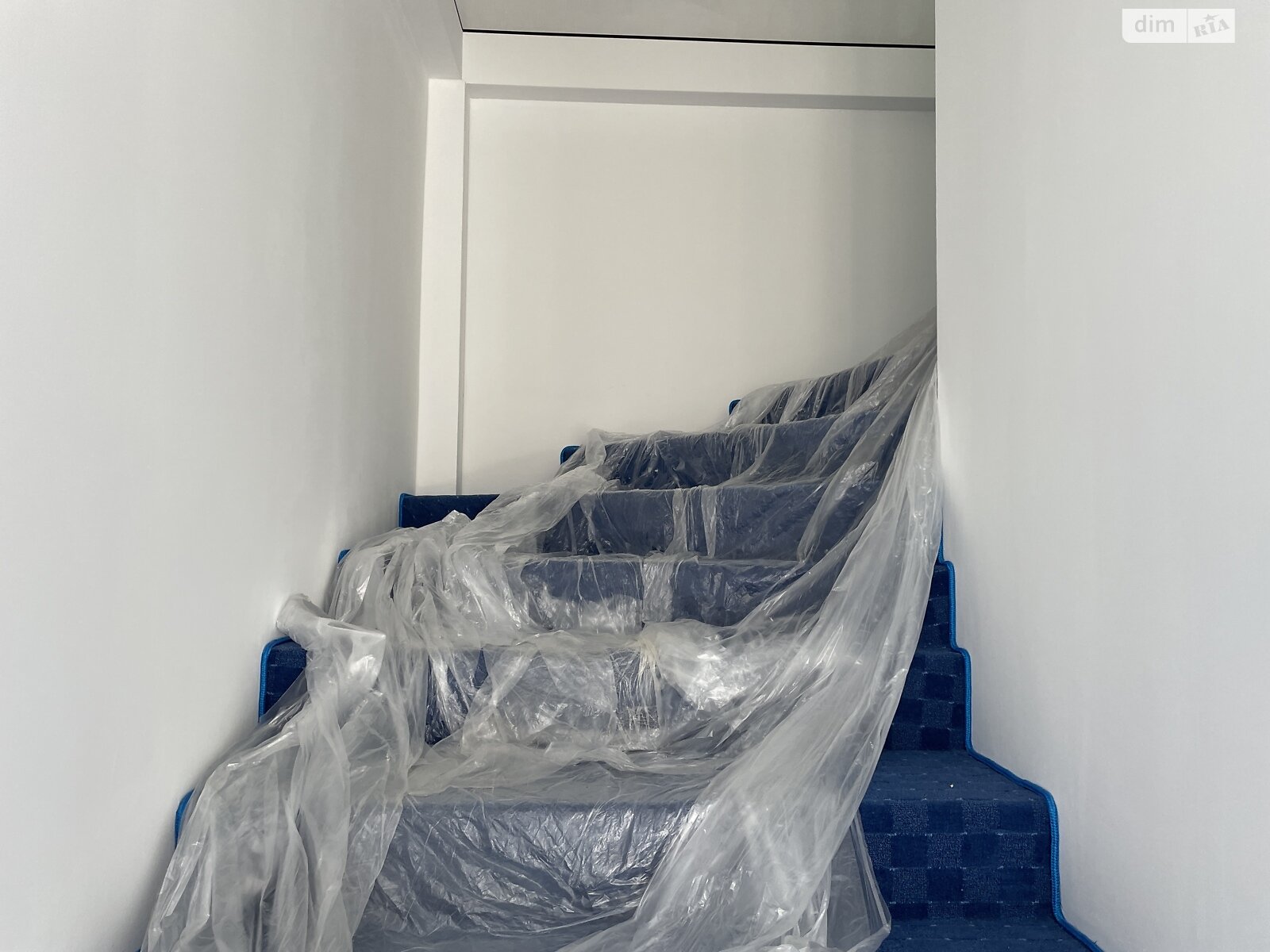 двоповерховий будинок, 160 кв. м, газобетон. Продаж в Києві, район Русанівські Сади фото 1 двоповерховий будинок, 160 кв. м, газобетон. Продаж в Києві, район Русанівські Сади фото 1