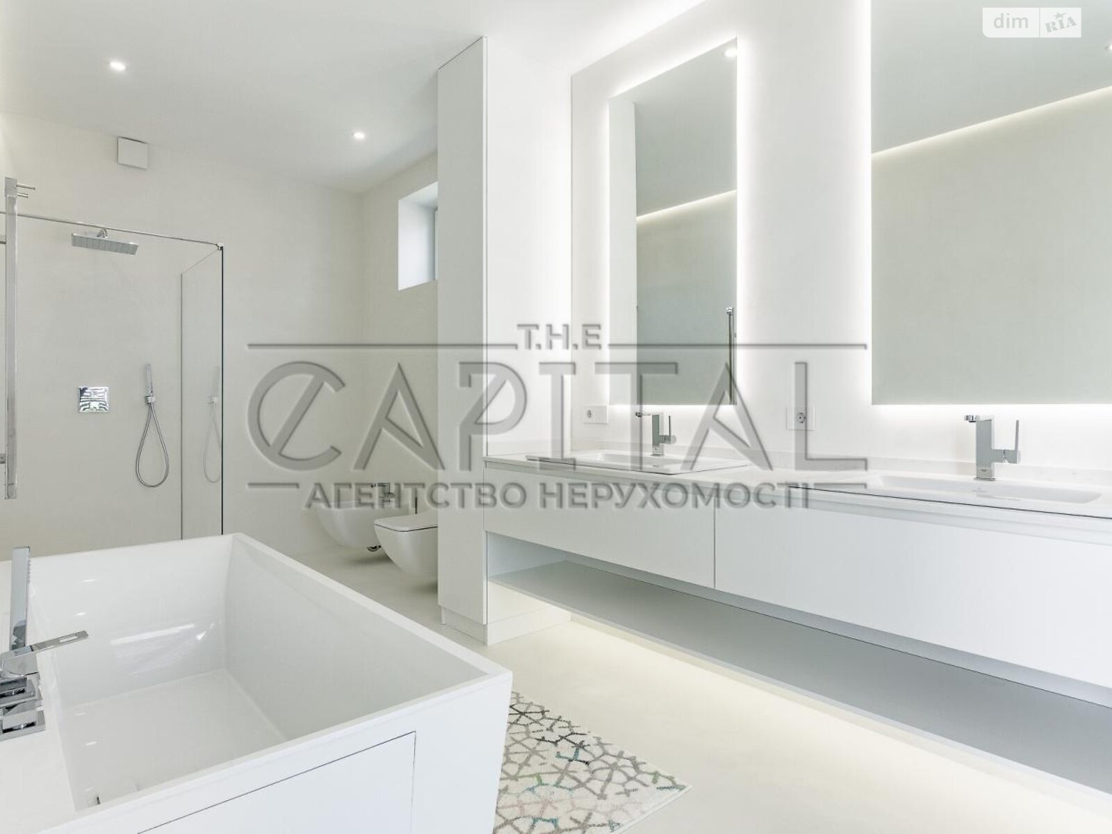 двоповерховий будинок з гаражем, 240 кв. м, цегла. Продаж у Києві фото 1 двоповерховий будинок з гаражем, 240 кв. м, цегла. Продаж у Києві фото 1