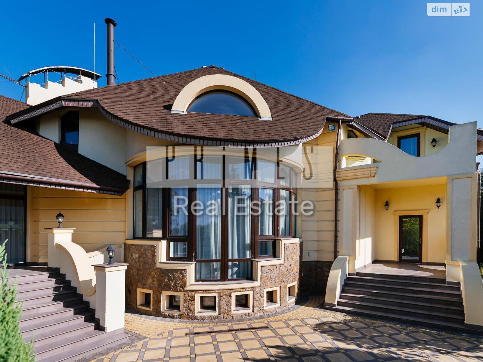двоповерховий будинок з верандою, 560 кв. м, цегла. Продаж у Києві фото 1 двоповерховий будинок з верандою, 560 кв. м, цегла. Продаж у Києві фото 1